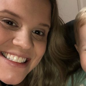 Meet your Posher, Corinne